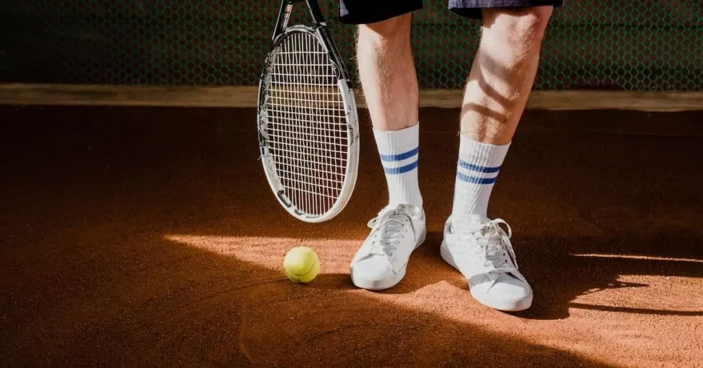 how long do tennis shoes last